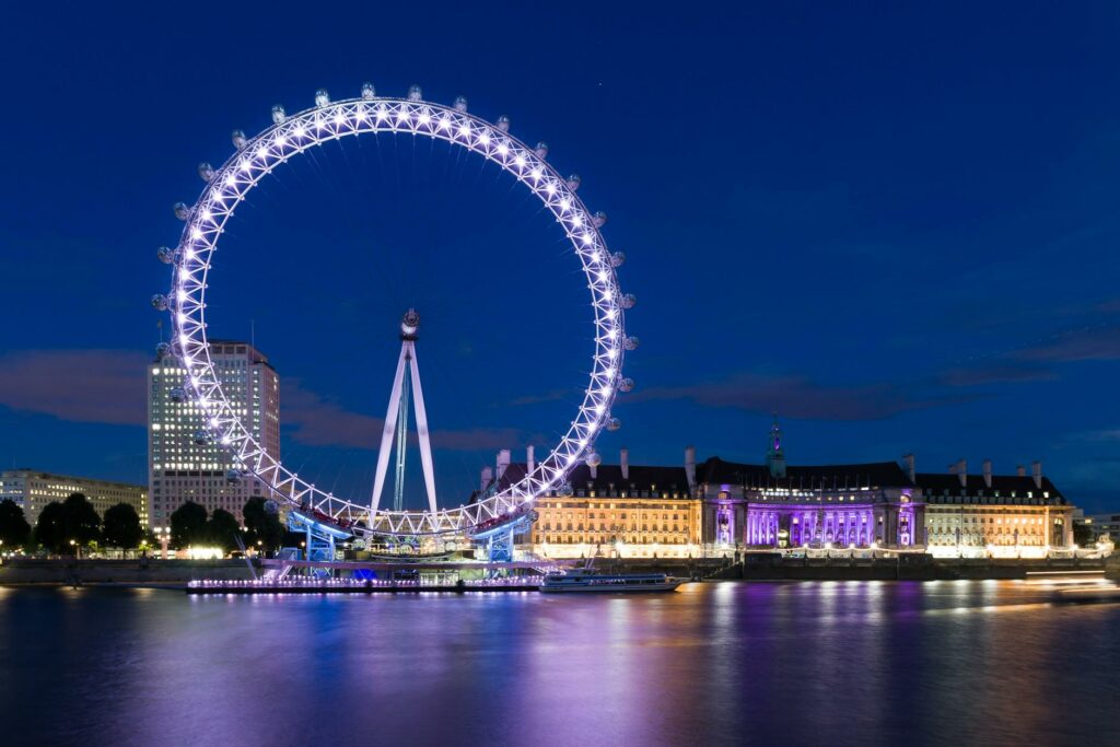 photo of london eye during dawn